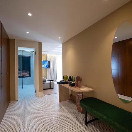 The Collector Boutique 4* Σαράντα