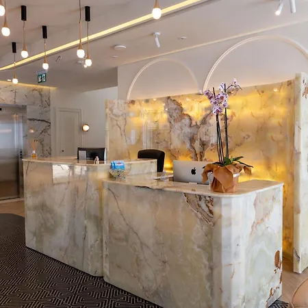 Ξενοδοχείο The Collector Boutique 4*