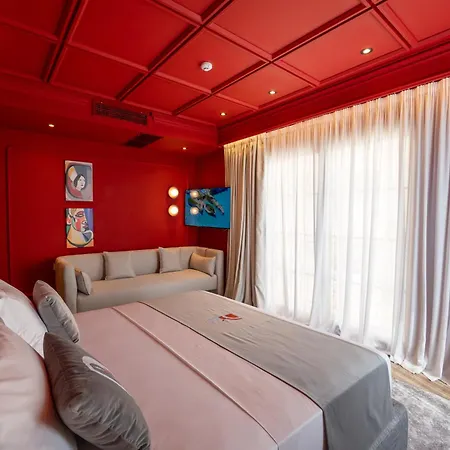 The Collector Boutique 4*