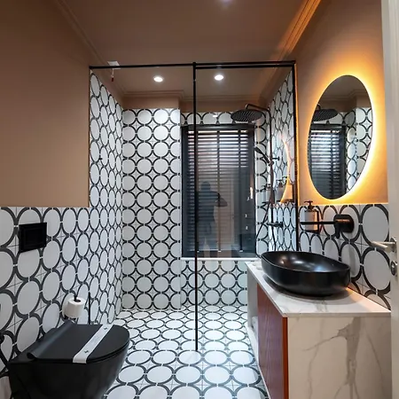 The Collector Boutique 4*