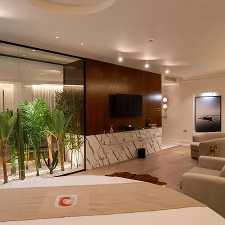 Hotel The Collector Boutique Sarande