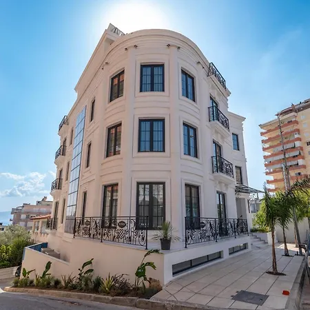 The Collector Boutique 4*