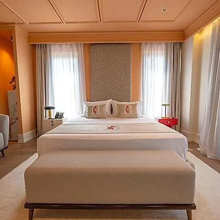 فندق The Collector Boutique 4*