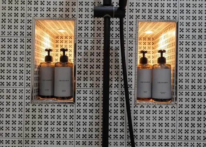 The Collector Boutique Sarande