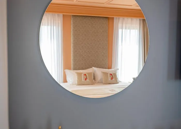 Hotel The Collector Boutique 4*