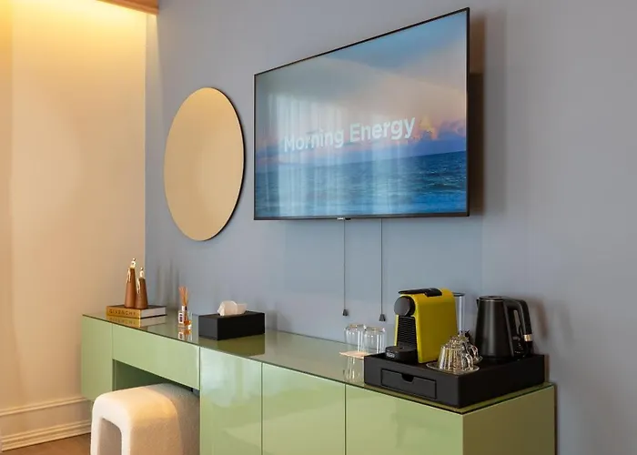 The Collector Boutique 4*