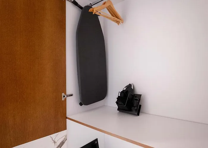 The Collector Boutique Hotel 4*