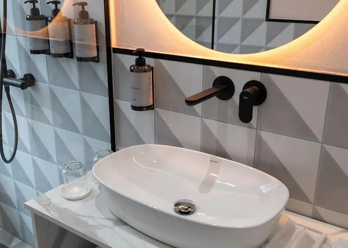 The Collector Boutique